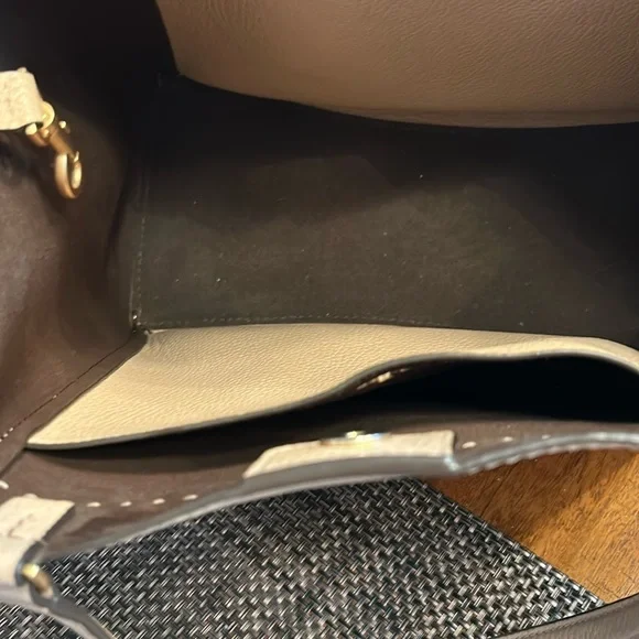 Tory Burch Tan Leather Women's Bag - Picture 4 of 10